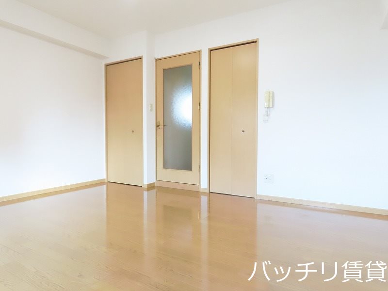 居室・リビング　別号室イメージの為、現状を優先致します。