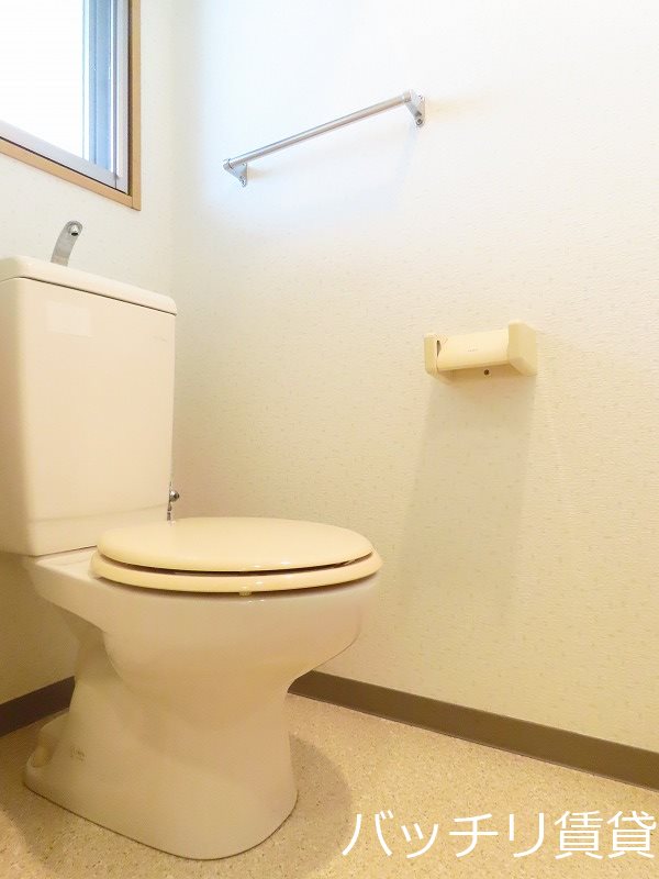 トイレ　別号室イメージの為、現状を優先致します。