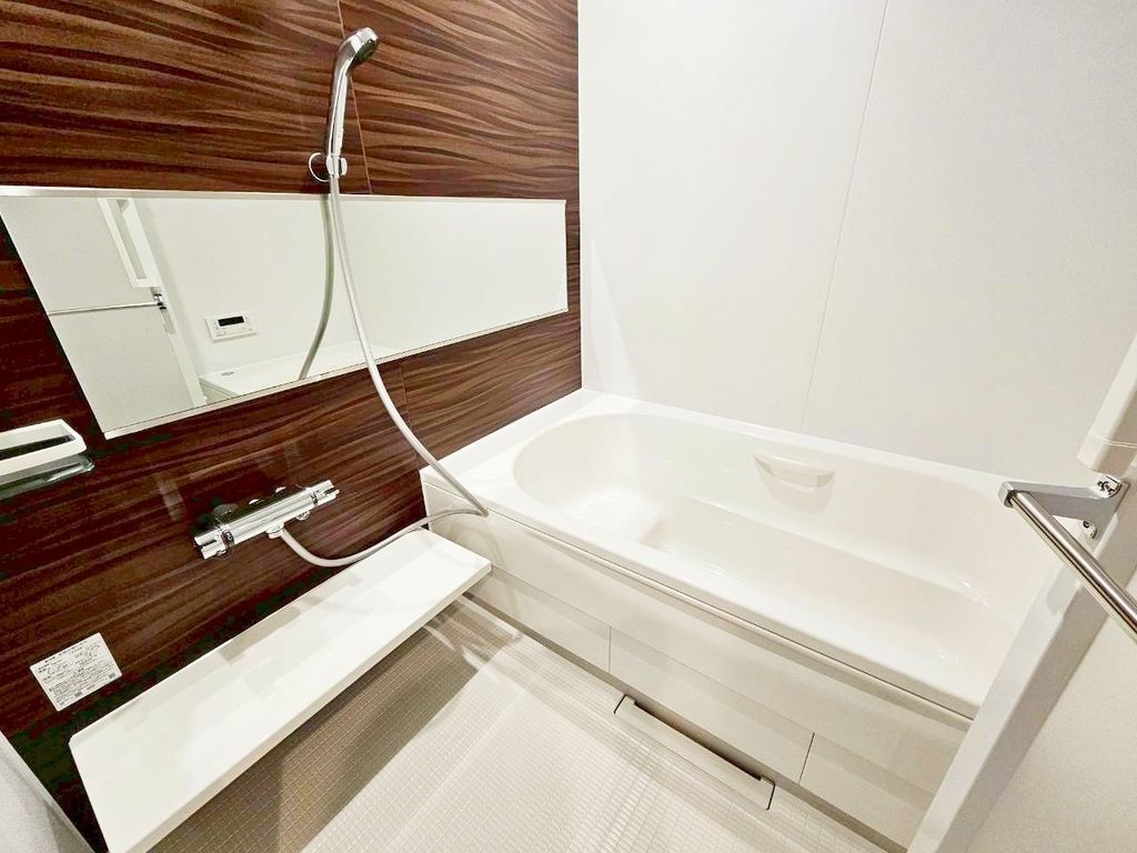 バス・シャワールーム　バス