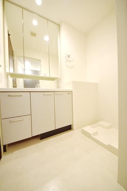 洗面設備　洗面所