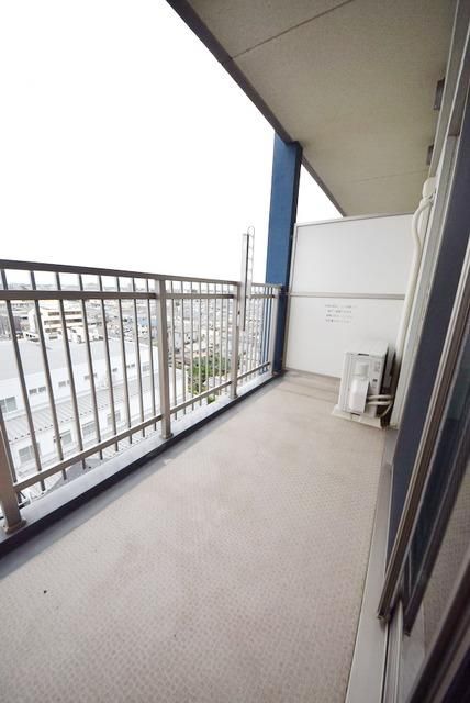 バルコニー　バルコニー