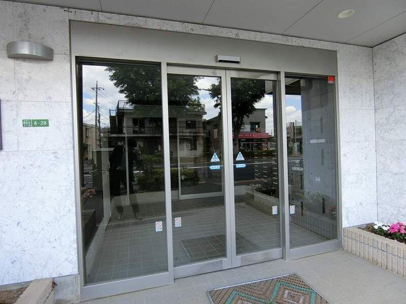 エントランス　☆明るいエントランス☆