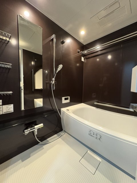 バス・シャワールーム　別号室の写真です