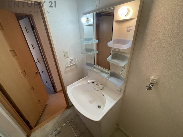 洗面設備　洗髪洗面化粧台付き♪