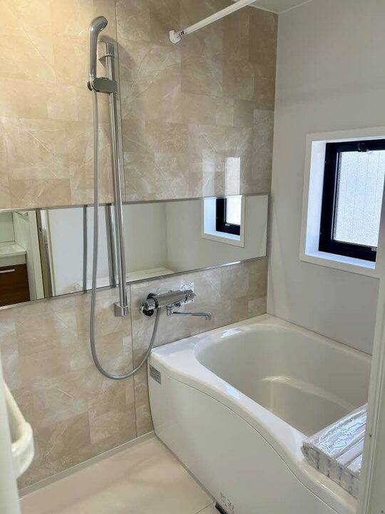 バス・シャワールーム　浴室