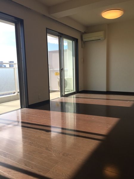 居室・リビング　リビング