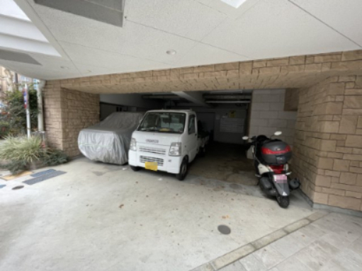 駐車場　月額管理料無料！賃貸管理はアブレイズパートナーズにお任せを！