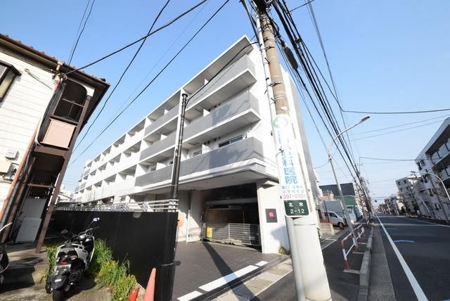 建物外観　重厚感のある外観