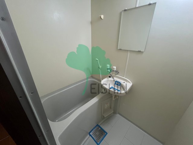 バス・シャワールーム　清潔感のある浴室です！