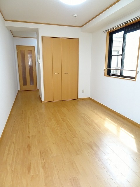 居室・リビング　フローリングのお部屋