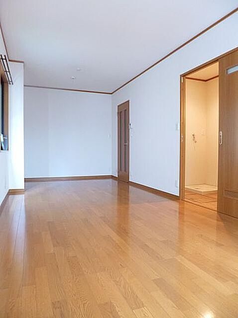 居室・リビング　（別タイプ参考写真）サンライズ田端II　北区田端新町3