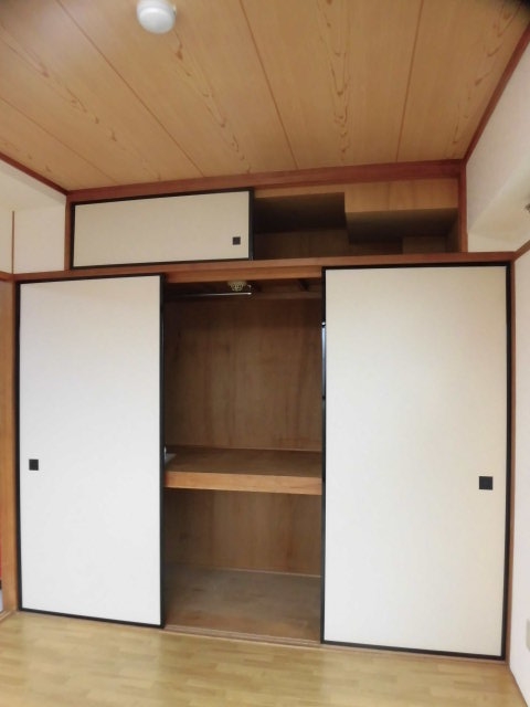 収納　他号室の写真になります。