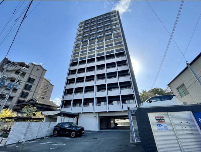 建物外観　スタイリッシュな外観ですね