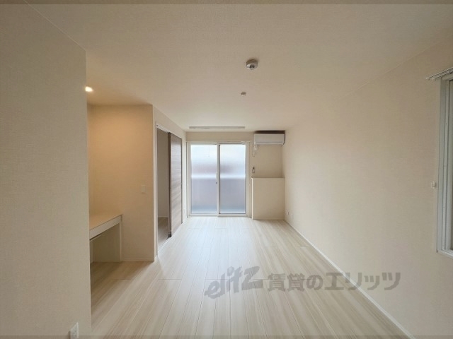 居室・リビング　洋室