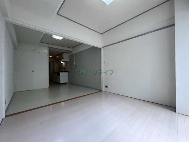 その他部屋・スペース　211号室（同タイプ反転）の画像