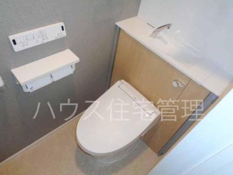 トイレ　シャワー付トイレ