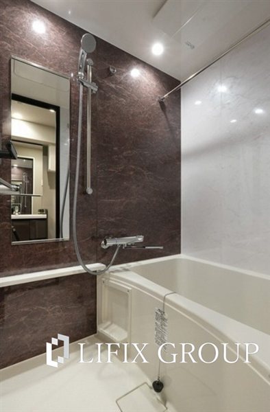 バス・シャワールーム　風呂