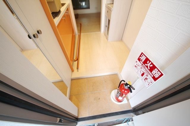 玄関　★お問い合わせはタウンハウジングまで★