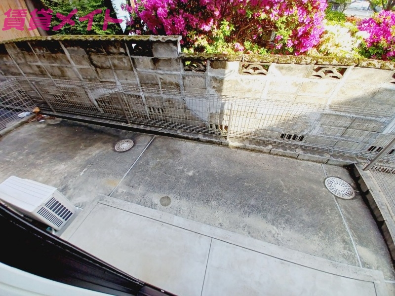 バルコニー　反転タイプ参考写真