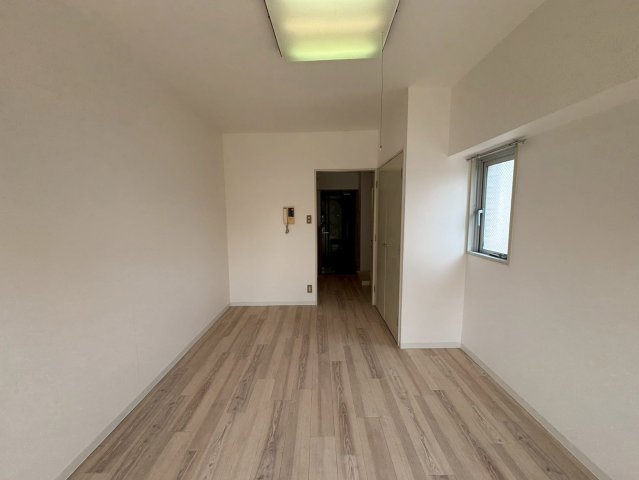 居室・リビング　セラヴィアッシュ