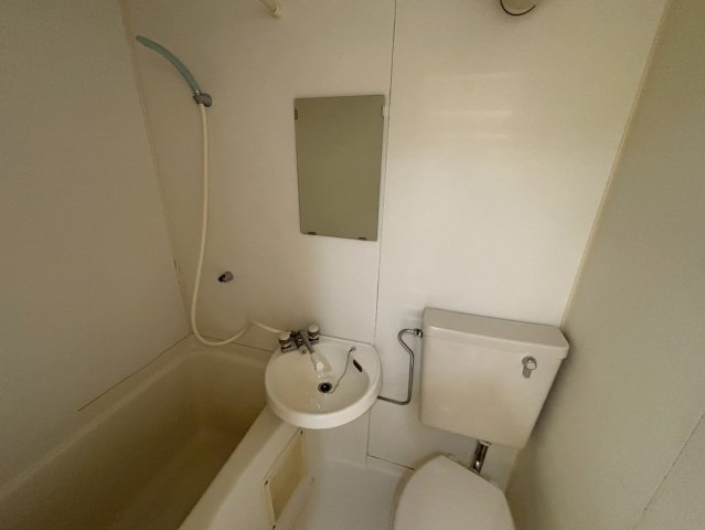 洗面設備　セラヴィアッシュ