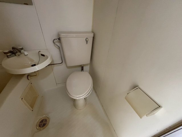 トイレ　セラヴィアッシュ