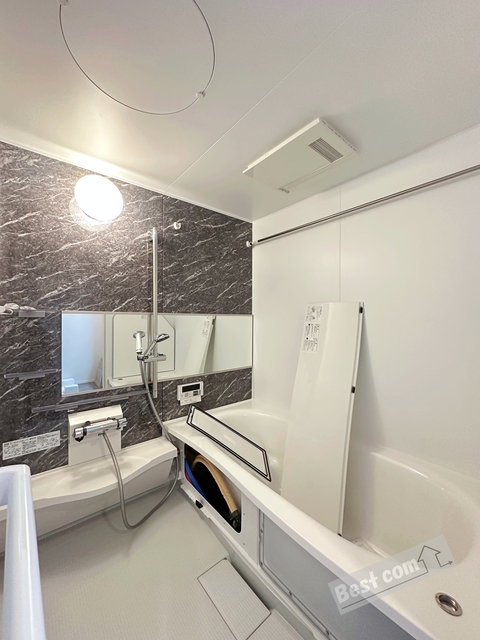 バス・シャワールーム　追い焚き付で寒い日も温まります♪