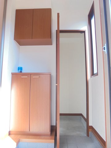 玄関　シューズボックス