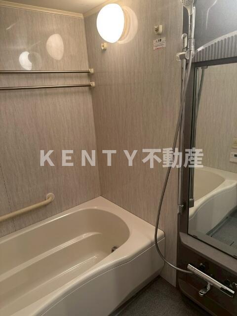 バス・シャワールーム　きれいなお風呂です