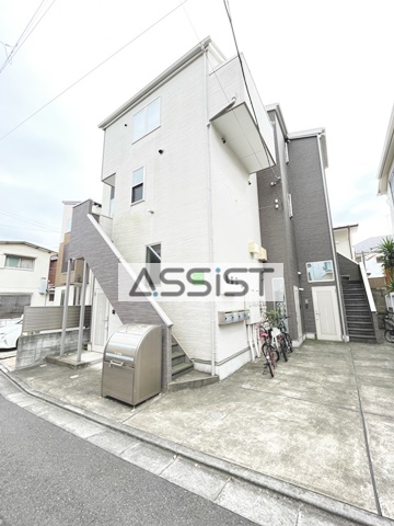 建物外観　お電話でお問い合わせ頂きますとスムーズに対応可能です＾＾