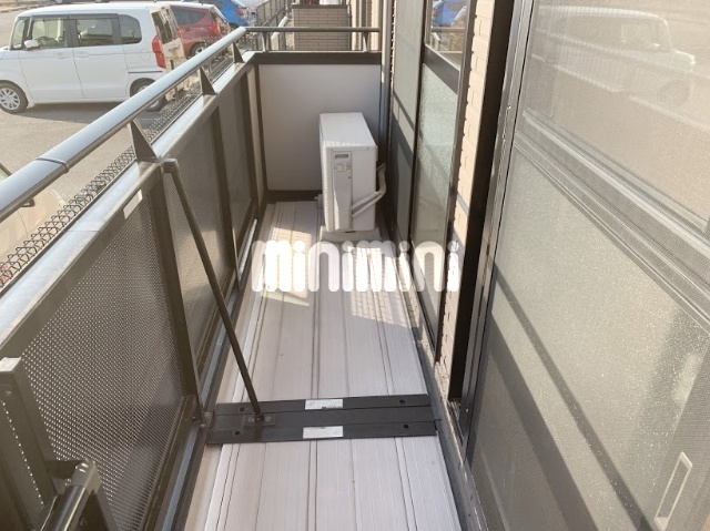 バルコニー　南側６．１帖洋室