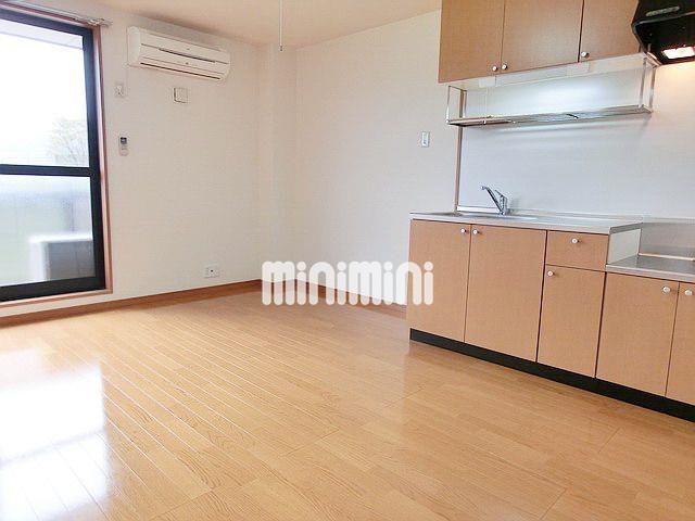 居室・リビング　エアコン付きのリビング