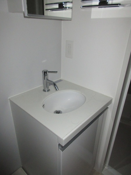 洗面設備　独立洗面台