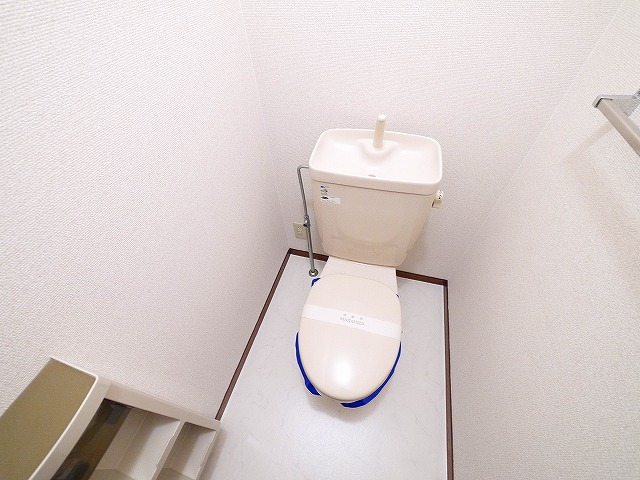 トイレ　トイレもきれいです