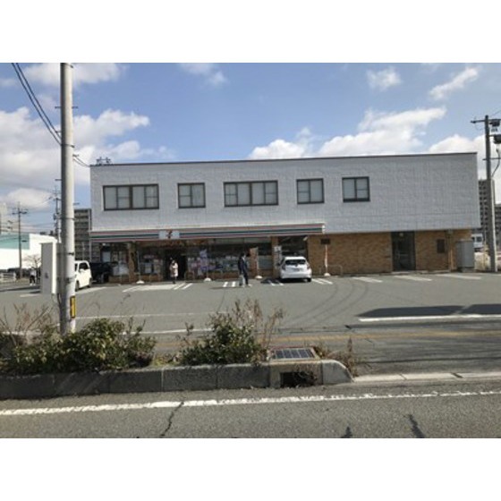 コンビニ　セブンイレブン山口小郡黄金町店（コンビニ）まで723m