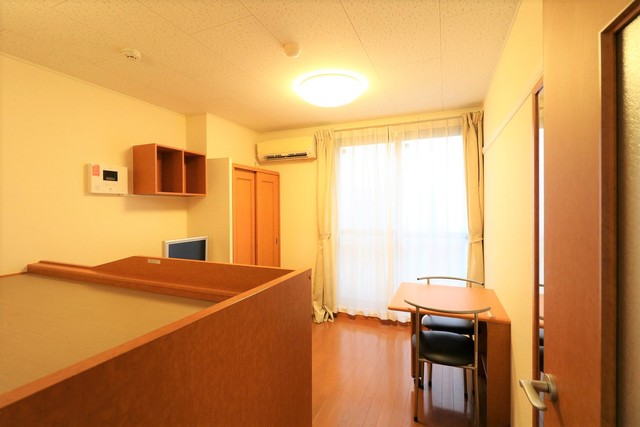 居室・リビング　２Ｆは絨毯使用になります。