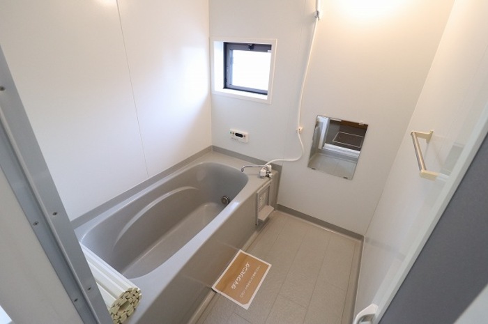 バス・シャワールーム　お風呂です