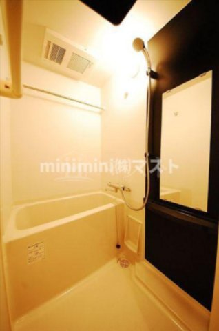 バス・シャワールーム　別部屋参考写真