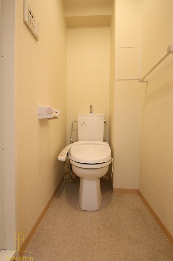 トイレ　ヴィラタワー谷町