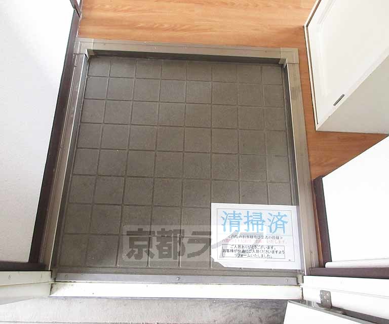 玄関　まとまった玄関です