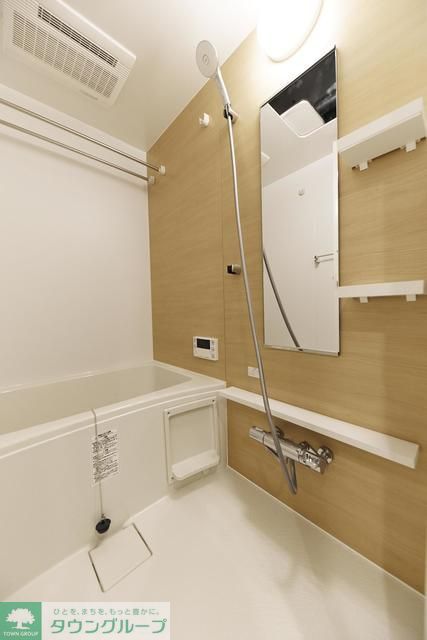 バス・シャワールーム　※写真は同タイプ住戸です。