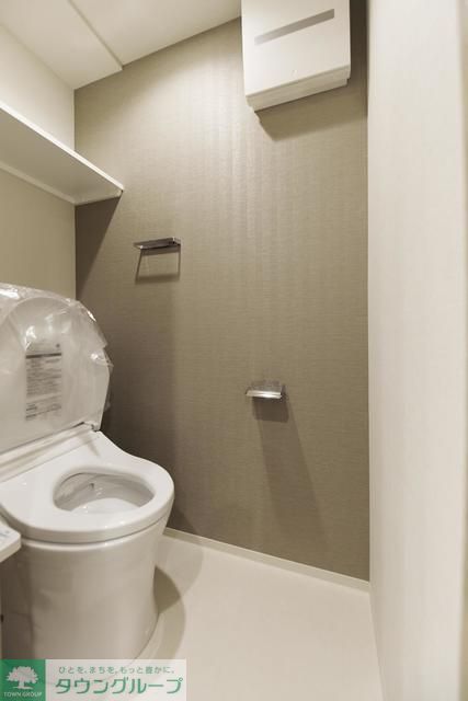 トイレ　※写真は同タイプ住戸です。