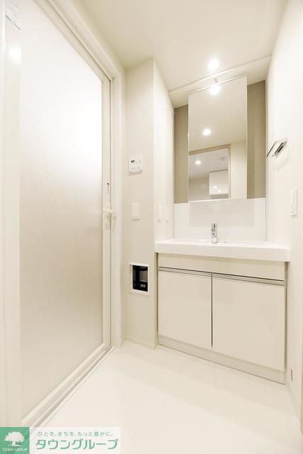 洗面設備　※写真は同タイプ住戸です。