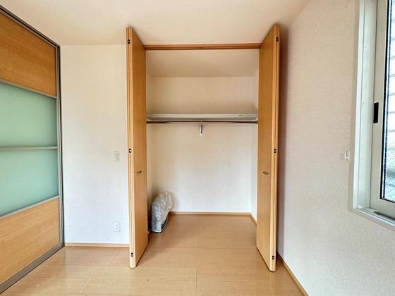 収納　※別部屋の写真です