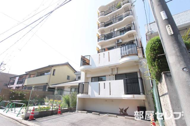 建物外観　駅近の物件です