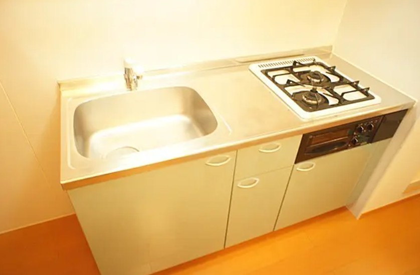 キッチン　※別部屋参考写真