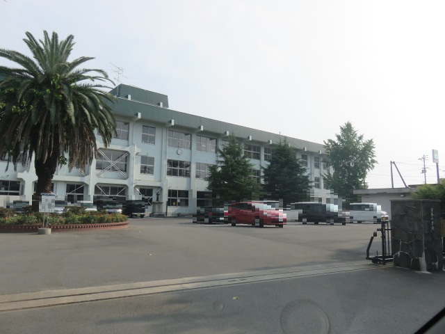 小学校　宮西小学校（小学校）まで490m