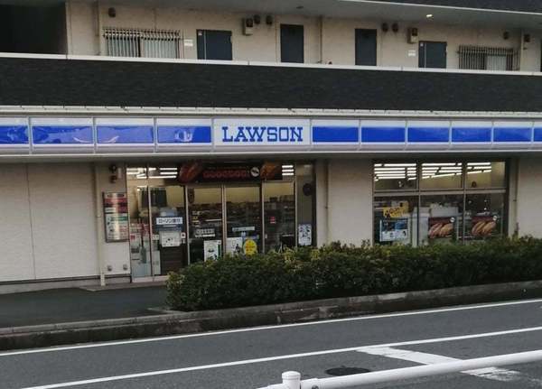 コンビニ　ローソン船橋本郷町店（コンビニ）まで218m