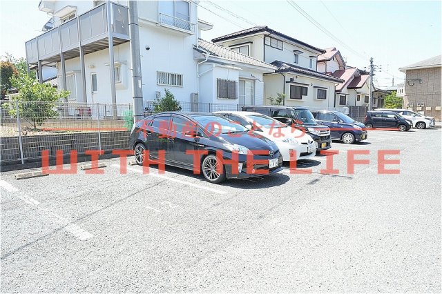 駐車場　駐車場完備です