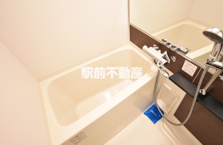 バス・シャワールーム　※同マンション別部屋